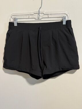 Zyia Active shorts Size Medium